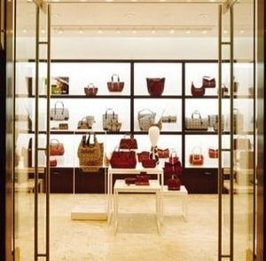 Meet your Posher, Janah